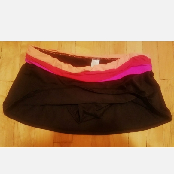 Venus Swim Skirt Neon & Black Size 10 - Picture 1 of 2